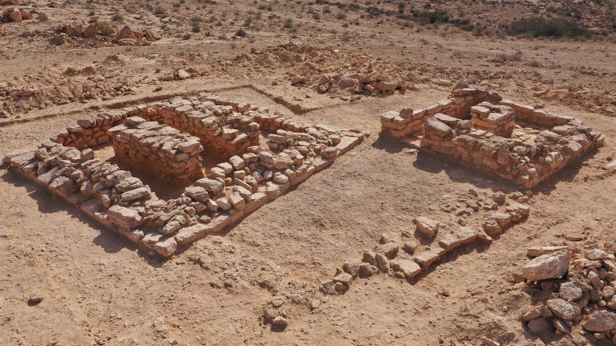 Archaeologists Unearth 12,000-Year-Old Pebbles Offering Fresh Insights into the Origins of the Wheel