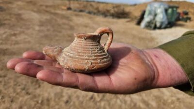 12-Year-Old Discovers Ancient Egyptian Amulet in Israel