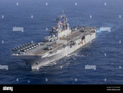 China Reveals World’s Largest Amphibious Assault Ship