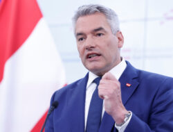 Austrian Nationalist Party Leader Reportedly in Talks to Form Government