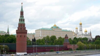 kremlin hints at potential new us russia prisoner swap report 1