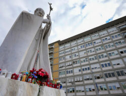 Pope Francis Recuperating on Day 10 in Hospital After Lung Infection Causes Early Kidney Issues