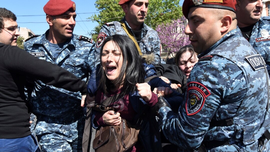 Serbian Lawmakers Set Off Smoke Grenades and Tear Gas in Parliament