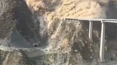 Chinese Bridge Collapses into River Months After Opening