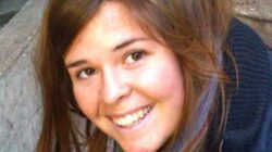 Kayla Mueller's Parents Urge President Trump to Return Her Remains from Syria in a Letter 10 Kayla Mueller's Parents Urge President Trump to Return Her Remains from Syria in a Letter