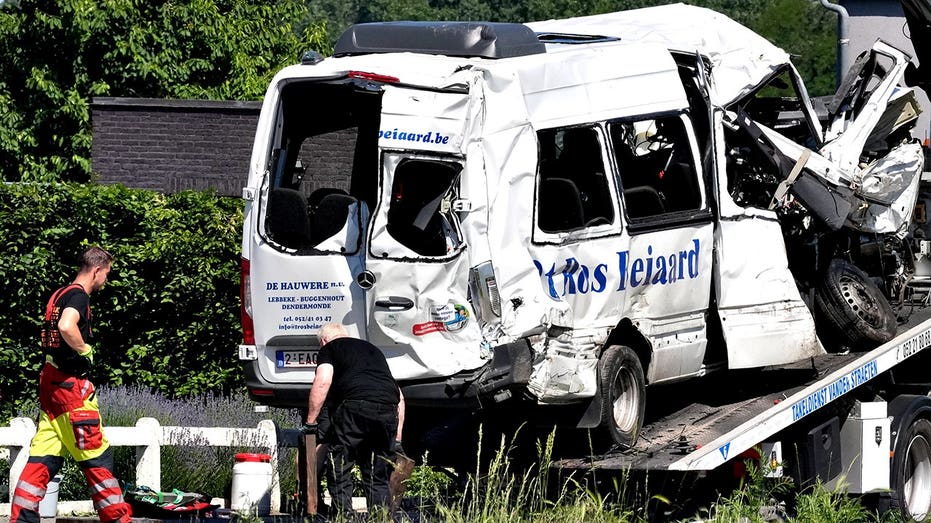 Belgium Train-Minibus Crash Kills 4, Including 2 Children