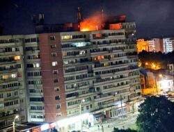 Drone Hits Apartment Building in Romania Amid Russian Attack on Ukraine