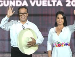 Pro-US Conservative Competes Against Leftist in Peru’s High-Stakes Presidential Runoff